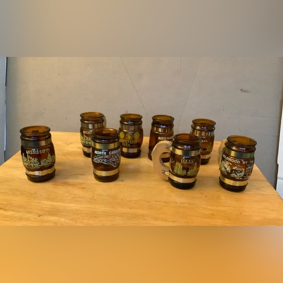 Other - SET (8). VINTAGE MINIATURE BEER MUGS. AMBER GLASS